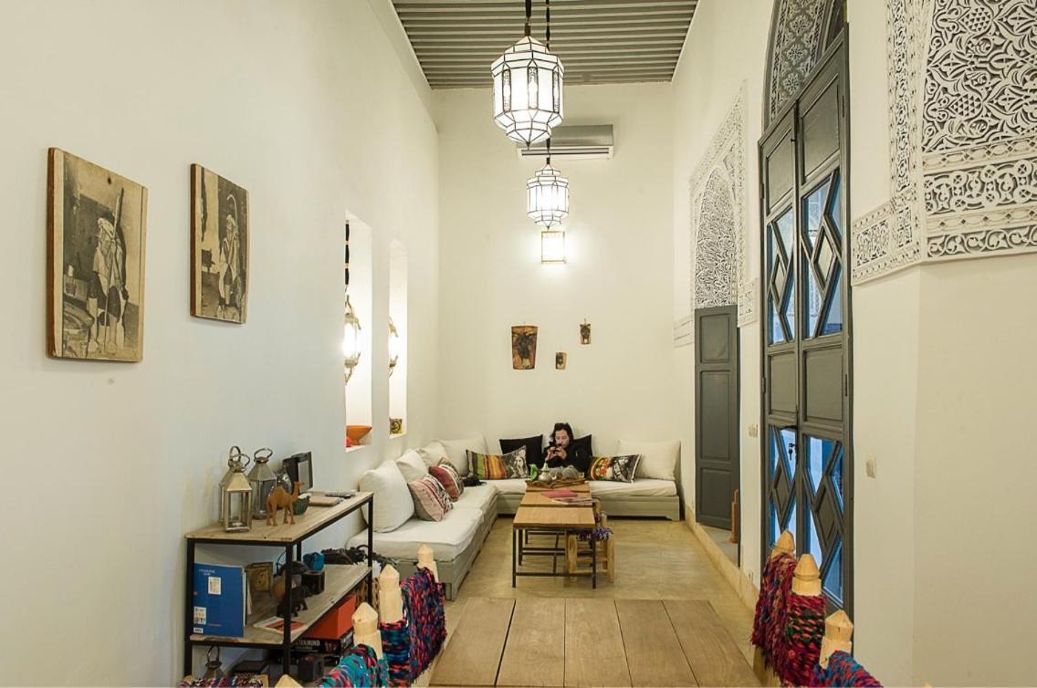 Riad Yamcha مكناز المظهر الخارجي الصورة